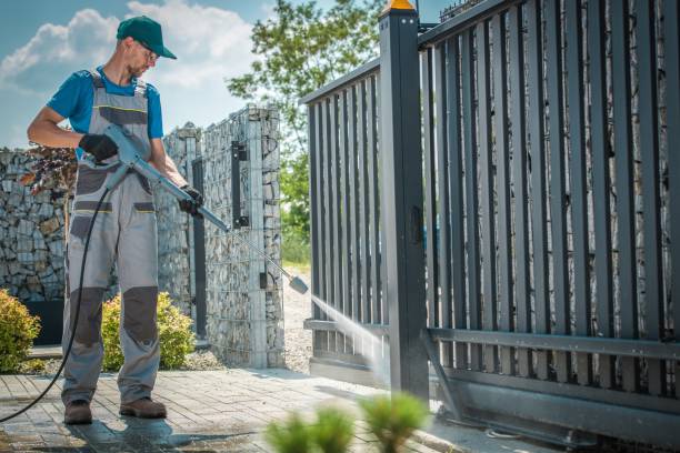 Best Gutter Cleaning and Brightening in West Elmira, NY